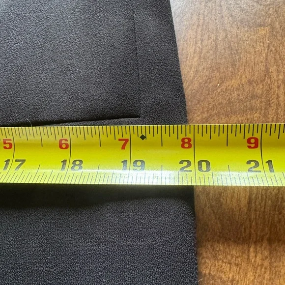 H&M Black Blazer with Relaxed Open Front Design - Picture 10 of 10